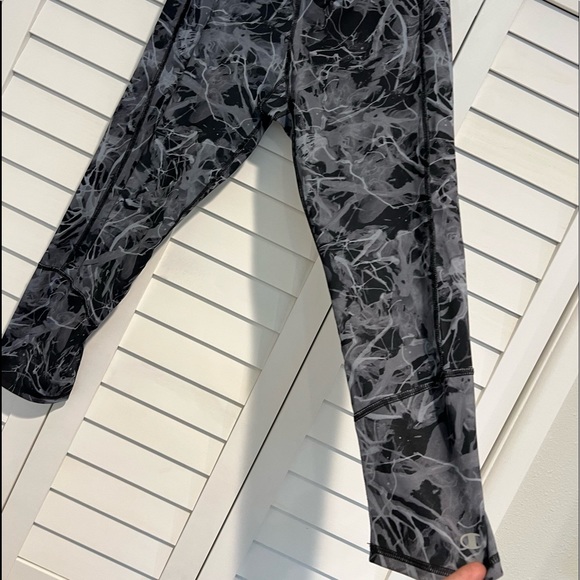 Cropped workout pants - Picture 4 of 4